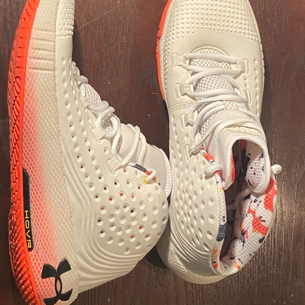 Under Armour HOVR Havoc 2 Basketball Shoes